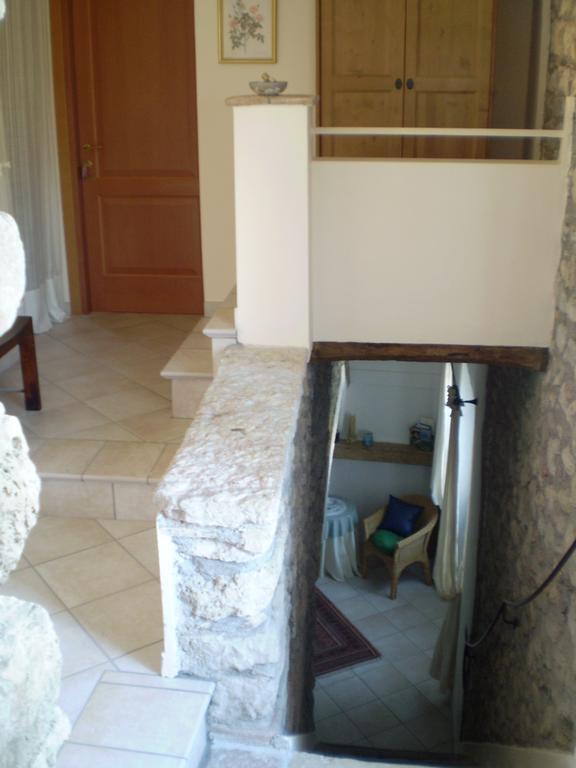 B&B Renzano Bedrooms Saló Exterior foto