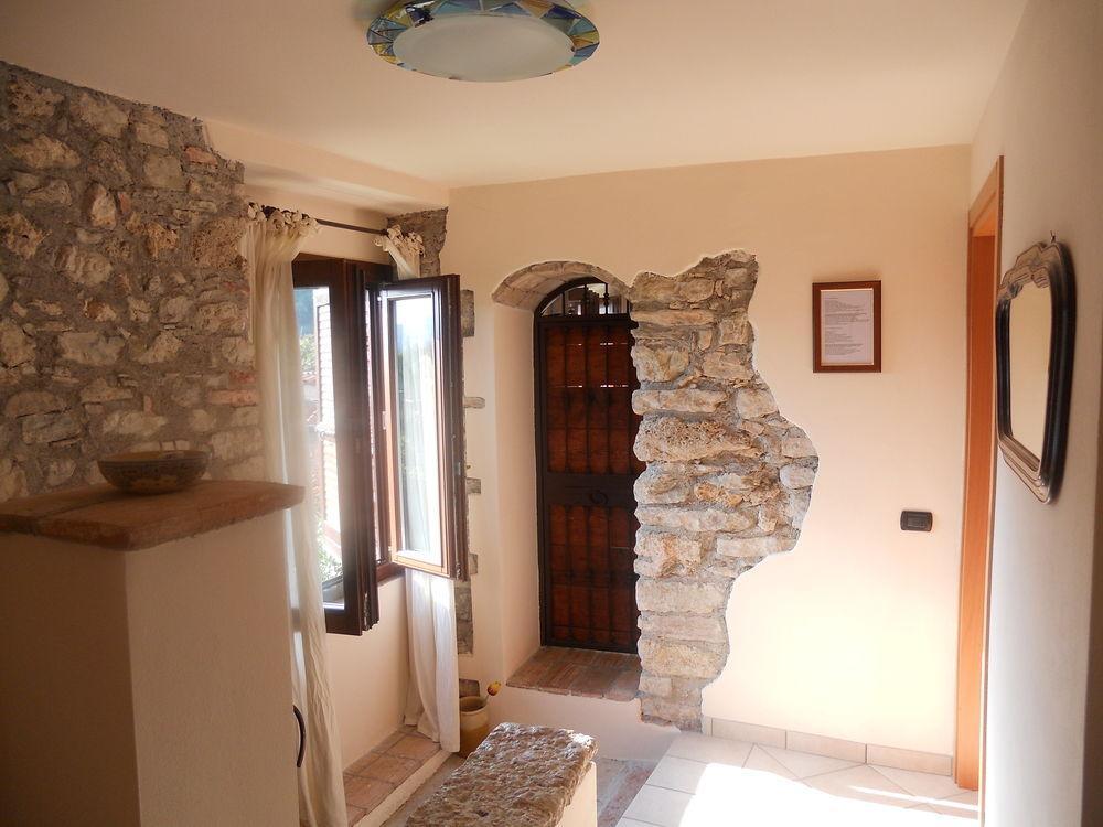 B&B Renzano Bedrooms Saló Exterior foto
